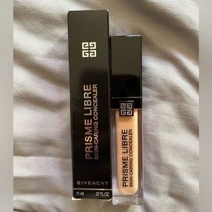 Brand new Givenchy Prisme Libre Concealer in shade N270